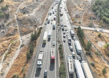 TAG Otoyolu’nda katliam üzere kaza: 5 kişi öldü