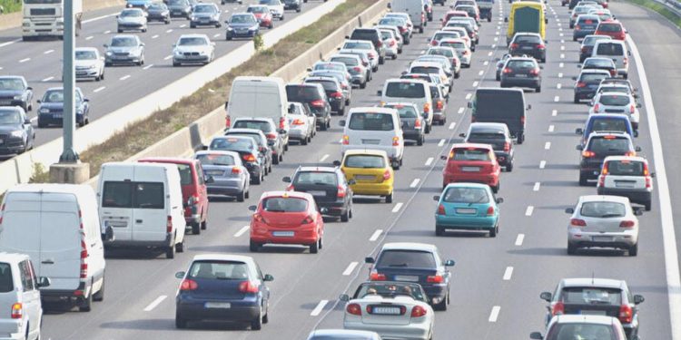 Trafikteki araç sayısı 28 milyonu geçti