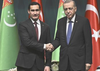 Türkiye ile Türkmenistan ortasında 13 mutabakat imzalandı