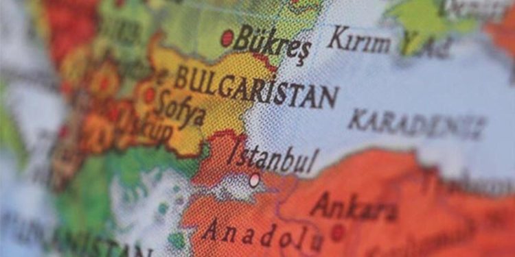 Yasa dışı altın ve döviz getirmeye beş yıla kadar mahpus istemi