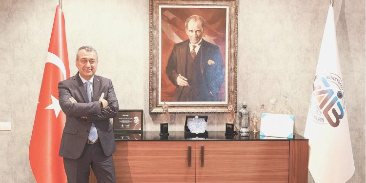 Yeni yüzyıla daha güçlü ve özgüvenli giriyoruz