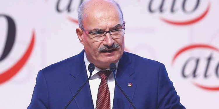 “Yeniden dirilişin sembolü Cumhuriyete selam olsun”
