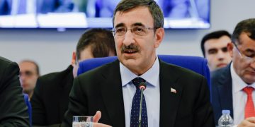Cevdet Yılmaz: İstihdam dostu politikalar izlemeyi sürdüreceğiz