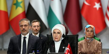 Emine Erdoğan’dan, ‘Filistin İçin Tek Yürek Zirvesi’nde dünyaya çağrı