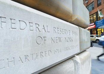 Fed üyesinden ‘2 yönlü risk’ uyarısı