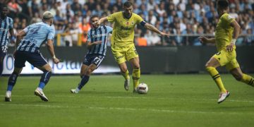 Fenerbahçe, Adana Demirspor deplasmanından 1 puanla döndü