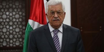 Filistin Devlet Başkanı Abbas’ın konvoyuna ateş açıldı