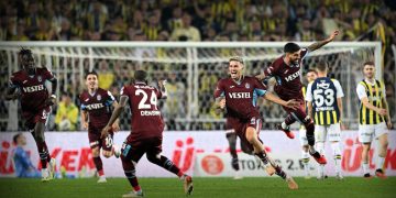 Gollü maçta kazanan Trabzonspor