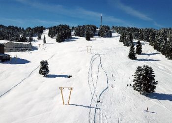 Kayak sezonu başladı: Fiyatlar dudak uçuklattı, gecesi 4 bin 400 TL’den başlıyor..