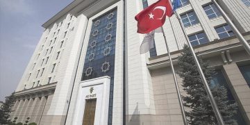 AK Parti “yerel seçim” kampına giriyor