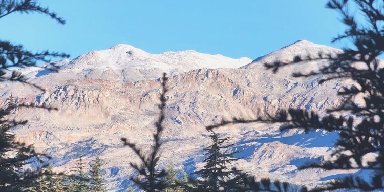 Antalya’da yüksek kısımlara kar yağdı