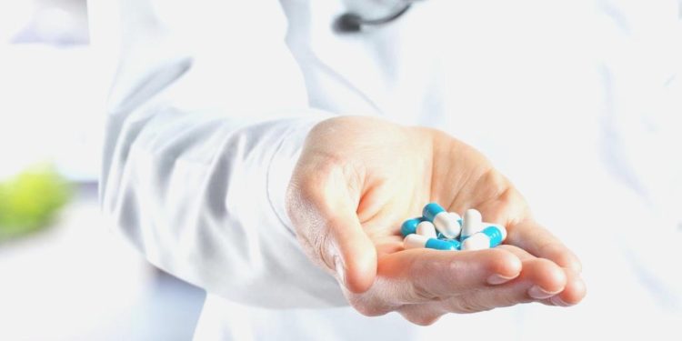 Antibiyotik kullanımının yan tesirleri var mı?