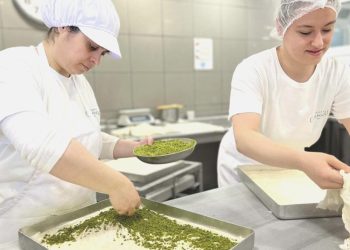 Baklavacılar enflasyonla gayret için yüzde 10 indirim kampanyası başlattı