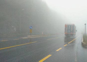 Bolu Dağı sağanak ve sise teslim