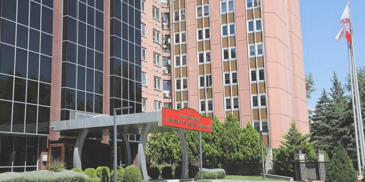 Cumhurbaşkanlığı Strateji ve Bütçe Başkanlığı 15 uzman yardımcısı alacak