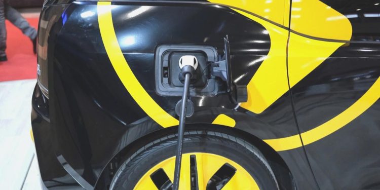 Elektrikli araçlar için şarj noktası sayısı 10 bin 500’ü geçti