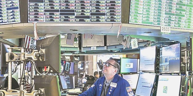 Faizi sabit tutan Fed’den güvercin bildiriler