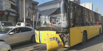 İETT otobüsünün çarptığı bayan hayatını kaybetti