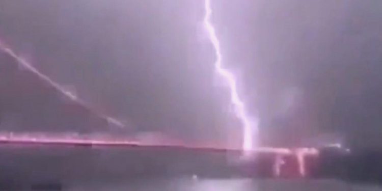 İşletmeci firma: Yavuz Sultan Selim Köprüsü’ne yıldırım düşmedi