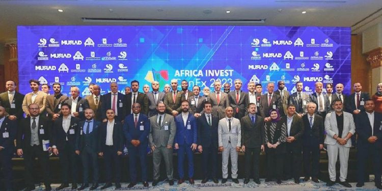 İstanbul’da Libya’da yarım kalan projeler ve yeni yatırımlar masaya yatırıldı