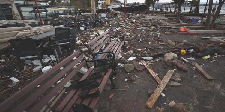 Karadeniz Ereğli ‘Genel Hayata Tesirli Afet Bölgesi’ ilan edildi