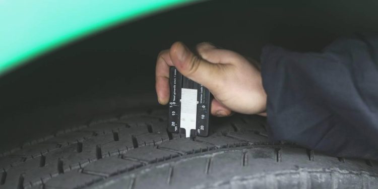 Kış lastiği taktırmaya 2 bin 568 lira ceza