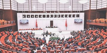 Meclis’te ağır hafta