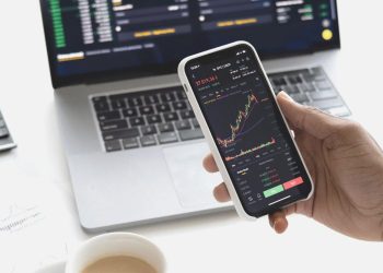 Piyasalarda gün ortası: Borsa günün birinci yarısında geriledi