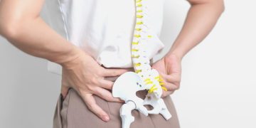 Prof. Dr. Ali Dalgıç: “Omurga tümörleri önemli sorunlara neden olabiliyor”