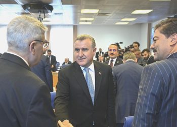 Tesislerimizdeki asansörlerimize karekod koyacağız