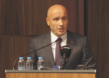 TİM) Lideri Gültepe: 10 aylık ihracatta 210 milyar dolara ulaştık