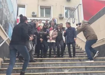 Toplumsal medya fenomenleri Bahar Candan ve Nihal Candan adliyeye sevk edildi