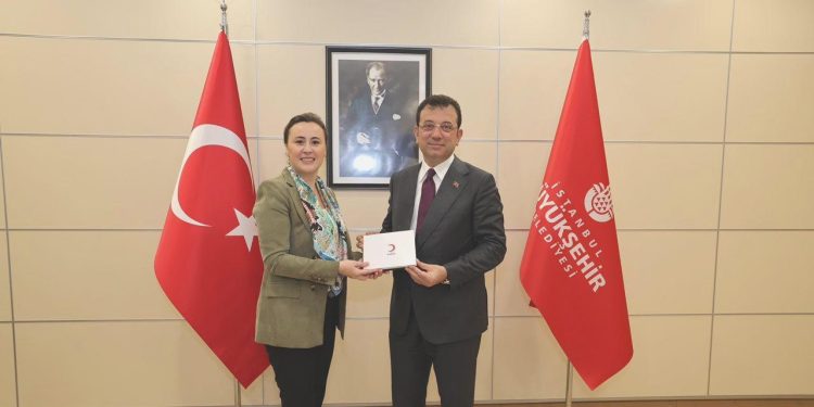 Türk Kızılayı İstanbul Şubesi’nden İmamoğlu’na ziyaret
