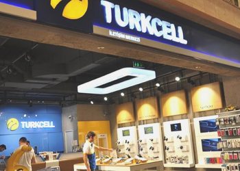 Turkcell, kârda yüzde 129 gelirde yüzde 77 büyüdü