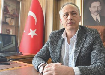 Vazifeden uzaklaştırılan Belediye Lideri’nin yargılanmasına başlandı