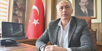 Vazifeden uzaklaştırılan Belediye Lideri’nin yargılanmasına başlandı