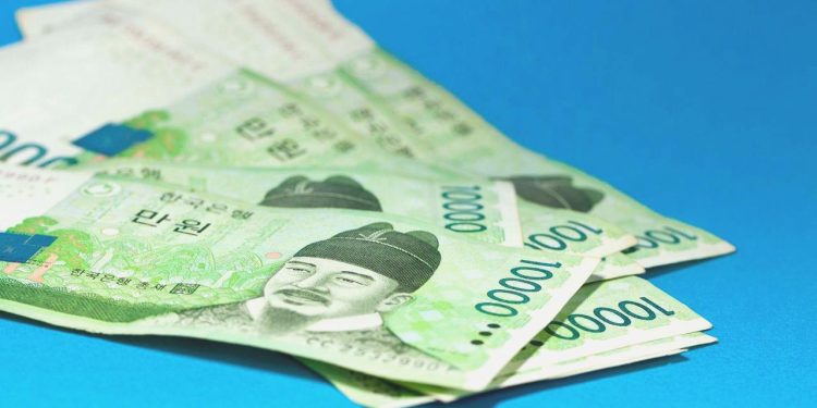 Yardım merkezindeki montun cebinden 22 milyon Güney Kore wonu çıktı