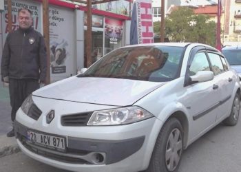 Yedi yıl para biriktirip aldığı aracını Gazzeliler için bağışladı