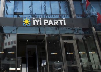 YETERLİ Parti’de istifa krizi sürüyor