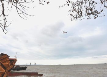 Zonguldak’ta batan gemideki mürettebat ‘karadan’ aranıyor