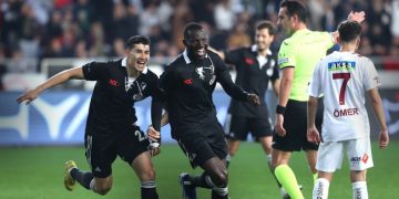 Beşiktaş, Hatayspor deplasmanında kazandı