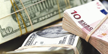 Döviz mevduatları 1 milyar dolar arttı