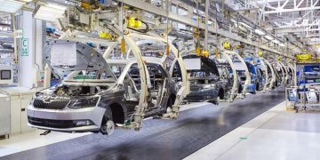 Kasımda en fazla ihracatı otomotiv endüstrisi gerçekleştirdi