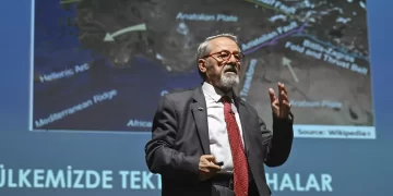 Naci Görür: Marmara tehdit altında, deprem olacak
