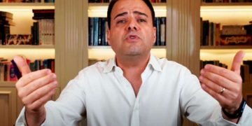 Prof. Dr. Özgür Demirtaş’tan yatırımcılara anketli uyarı