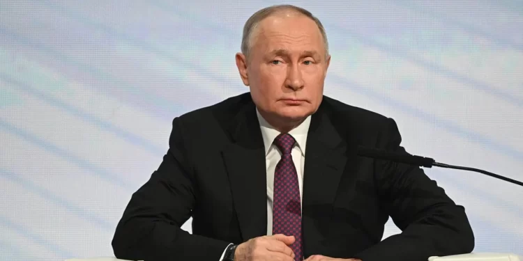 Putin’den itiraf: Batı ile ilişkilerde saf duygulara sahiptim