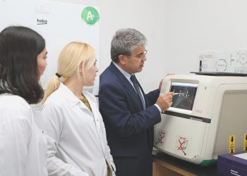 Akdeniz Üniversitesi’nden yerli ilaç için değerli adım