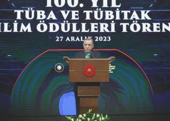 Cumhurbaşkanı Erdoğan: “36 saatte 54 terörist yok edildi”