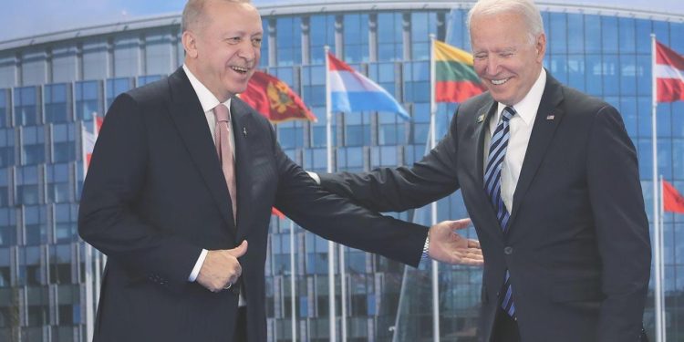 Cumhurbaşkanı Erdoğan, Biden ile görüştü