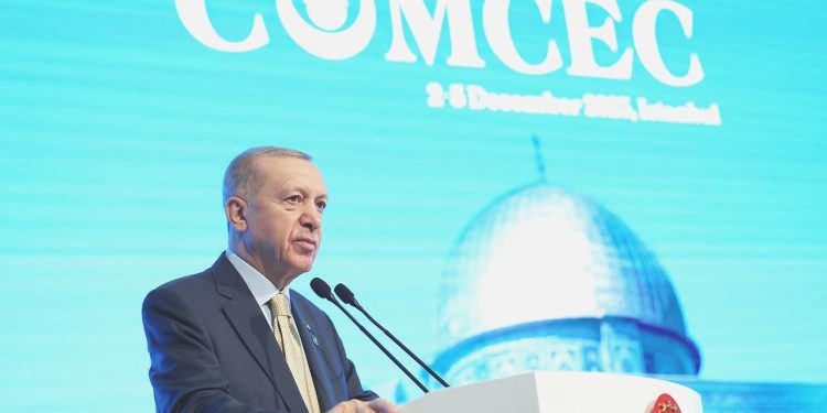 Cumhurbaşkanı Erdoğan: Haber alınamayan Gazzeli sayısı 6 bin 500’ü geçti